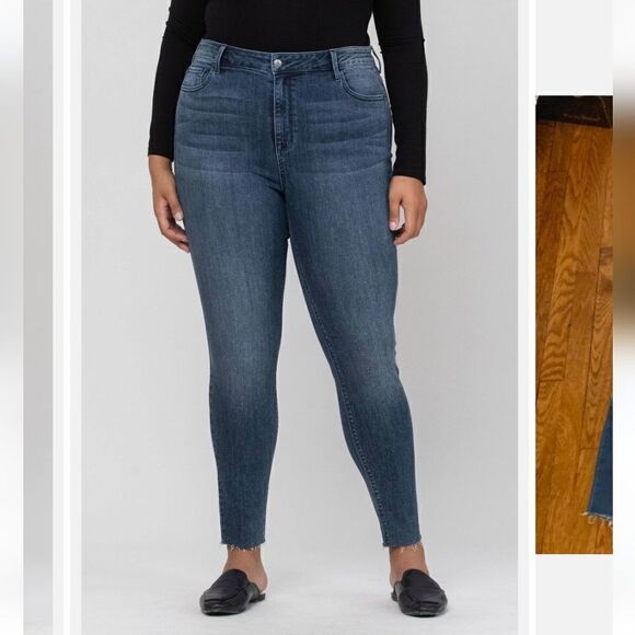 Ms. Cello high rise jeans - Picture 6 of 12